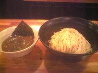 「つけ麺+大盛」@瞠 池袋店の写真