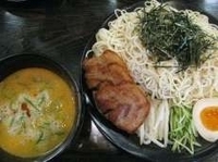 「つけ麺(特盛)※ラー油あり」@九州豚骨 どうたぬきの写真