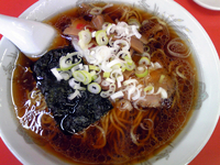 「ラーメン（500円）」@新雅の写真