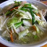 「タンメン（塩）650円」@菜華軒の写真