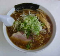 「正油ラーメン（600円）」@ラーメン工房 味の番番の写真