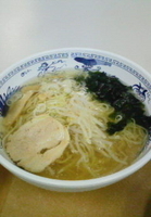 「塩ラーメン（580円）」@鮫洲食堂の写真