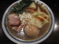 「味玉特級中華そば（800円）」@特級中華そば 凪 西新宿店の写真