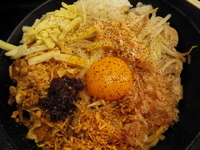 「どっかん特製まぜそば￥850+中盛￥50」@大黒屋本舗 春日部店の写真