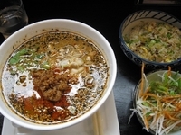 「勝龍坦々麺Aセット750円」@勝龍ラーメン 鶯谷店の写真