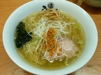 「塩ラーメン+生ビール」@塩専門 ひるがお 東京駅店の写真