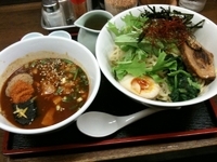 「辛つけ麺（赤い閃光!赤い稲妻!）（830円）」@丸直の写真