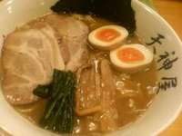 「特製醤油ラーメン」@秋葉原ラーメン 天神屋 秋葉原本店の写真