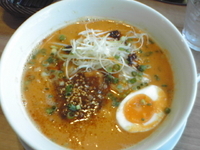 「四川風担々麺」@トマトの花 吉祥寺店の写真