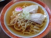「極太手打ちラーメン520円」@食堂なまえの写真