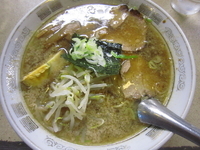 「ラーメン+五目炒飯（630円+780円）」@中華徳大の写真