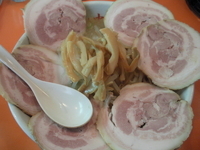 「塩豚骨らーめん チャーシュー」@らーめん中村の写真