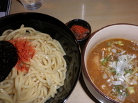 「ajitoのつけ麺・中盛（820円）辛いアンチョビ（100円）」@ajitoの写真