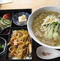 「タンメン580円+ミニチャーシュー丼セット280円」@はっぽうやの写真