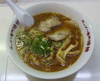 「醤油ラーメン(700円)」@ラーメン専門 味特 本店の写真