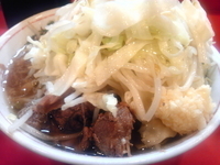 「野菜ジュース（450g）130円 ラーメン（小）:600円」@ラーメン二郎 府中店の写真