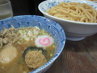 「つけめん（大盛り）+豚ほぐし+味玉」@六厘舎 本店の写真