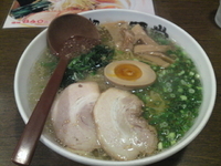 「しおらーめん」@らーめん初代一国堂 世田谷店の写真