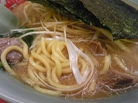 「醤油ネギラーメン￥690」@山岡家 前橋亀里店の写真