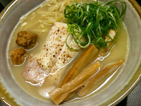 「鶏そば（700円）」@鶏そば 鶏つけ 五十六の写真