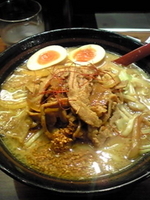 「スタミナ味噌ラーメン+味玉￥1080」@味噌屋 与六の写真