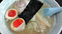 「煮玉子らーめん 610円」@響屋の写真
