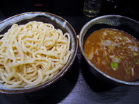「黄金のつけ麺 肉盛り 大」@ゴル麺。 横浜2号店の写真