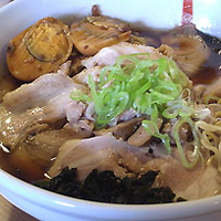 「大焼豚麺の丸得盛り2玉+味付玉子」@JAH 望星の写真