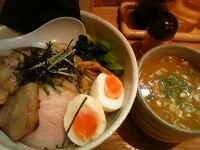 「鶏白湯つけ麺（大盛り）730円+スペシャルトッピング280円」@麺や 福一の写真