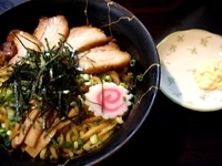 「【夏季限定】冷やし（大）+肉（200円）」@油濱 春日部店の写真