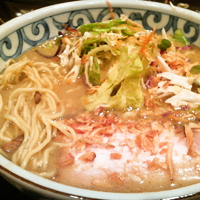 「グリーンカレーラーメン ￥780」@らー麺屋 バリバリジョニーの写真