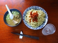 「辛つけめん  1食あたり（送料税込）￥1214」@六厘舎 本店の写真