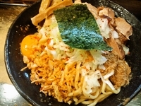 「冷やしまぜそば（特盛り）+半肉増し」@狼煙 〜NOROSHI〜の写真