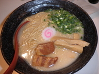 「らーめん（700円）大盛（同額）」@めん屋そら 曇天の写真