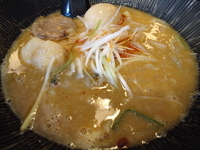 「みそらぁめん（麺少なめ） 700円」@麺処くるりの写真