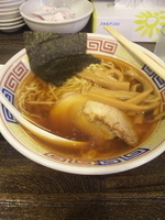 「正油ラーメン（屋台風）700円」@麻布ラーメン 芝浦店の写真