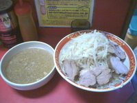 「大豚ラーメン、つけ麺券」@ラーメン二郎 上野毛店の写真