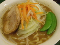 「ヤサイカライ（750円）+ロスタイムライス（200円）」@インフィニの写真