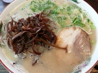 「ラーメン+キクラゲ」@博多らーめん ばたやんの写真