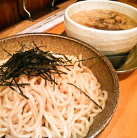 「魚介系つけ麺+麺大盛（ランチサービス） ￥700」@らあ麺 やったる 新宿店の写真