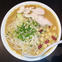 「特製次世代 ヘルシー&濃厚味噌らーめん+大盛」@音麺酒家 楽々の写真