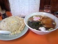 「ラーメン（400円）+チャーハン（550円）」@光栄軒の写真