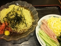 「黒酢しょうゆ冷やし麺」@日高屋 新宿三丁目店の写真