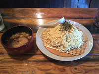 「醤油つけ麺並盛（700円）」@ごきげん鳥の写真