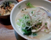 「冷やし鶏塩ラーメン+本日のサービス丼」@麺や 福一の写真