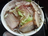 「塩ラーメン（小）+チャーシュー増し」@醤五郎の写真