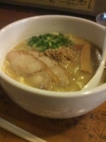 「鶏白湯ラーメン680円」@鶏の穴の写真