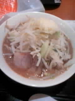 「ラーメン（ヤサイ・ニンニク）」@ジャンクガレッジ イオンレイクタウンmori店の写真