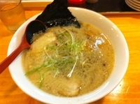 「桃山ラーメン」@桃山商店 二川店の写真