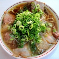 「ラーメン 麺硬め 油多め」@本家第一旭 たかばし本店の写真